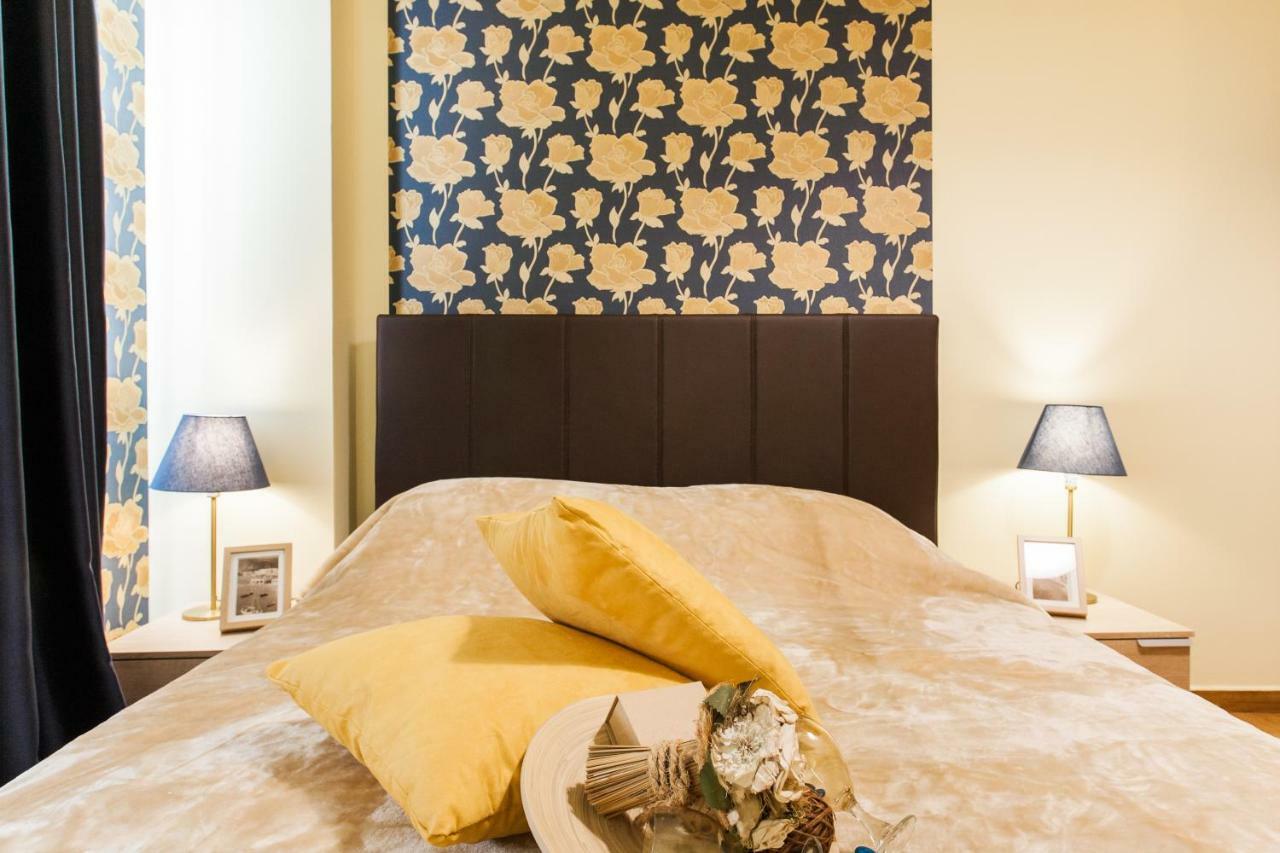 Private Central View Rooms In Apartment Near To Acropolis Metro Station Атина Екстериор снимка